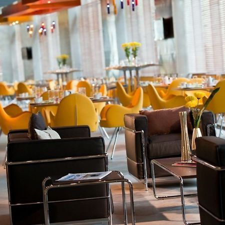 Courtyard By Marriott Doha City Center ภายนอก รูปภาพ