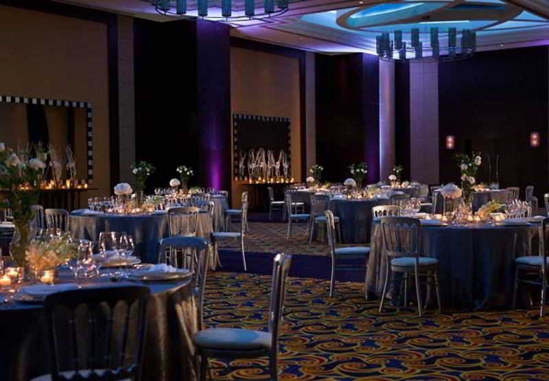 Courtyard By Marriott Doha City Center ภายนอก รูปภาพ